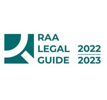 Юридические услуги.